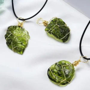 Donghai Moldavite Pendant