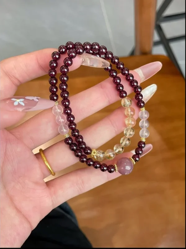 Double-loop Garnet Crystal Bracelet