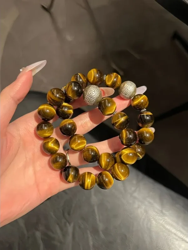 High-Quality Tiger’s Eye Quartz Bracelet2