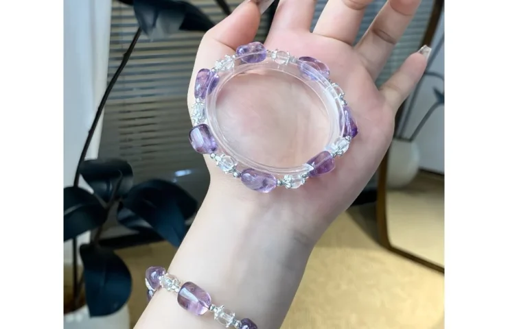 Free-Form Amethyst Bracelet9