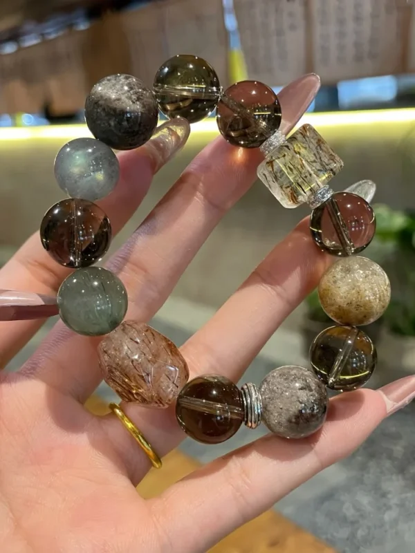 Green Field Phantom Crystal Bracelet1