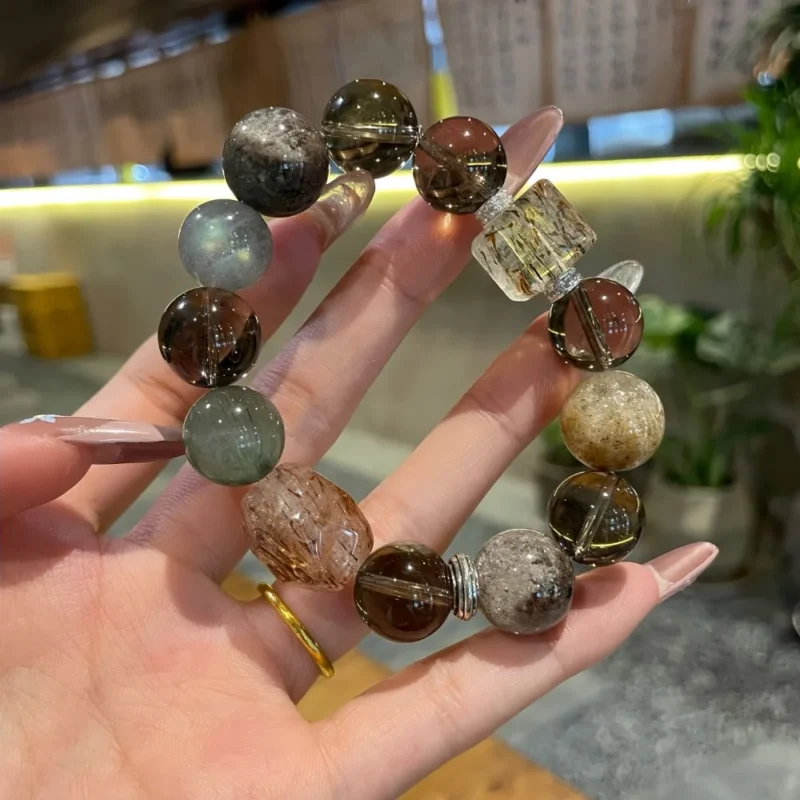 Green Field Phantom Crystal Bracelet