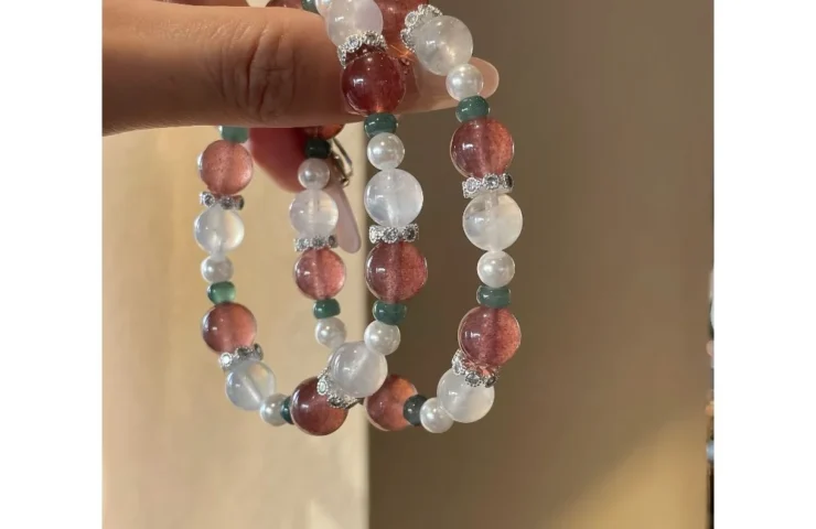 Strawberry Love Crystal Bracelet5