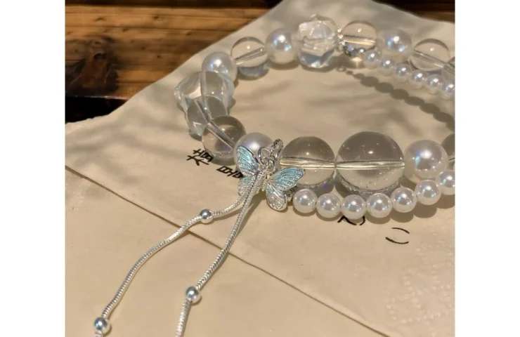 White Crystal Butterfly Bracelet4