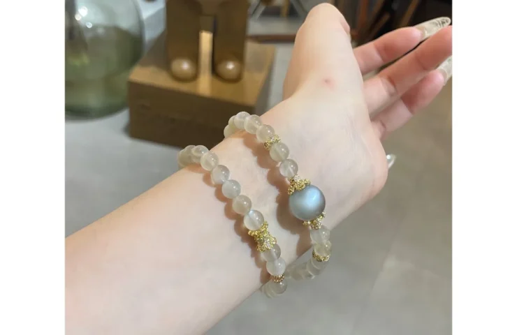 Milk Tea Moonstone Double-Wrap Crystal Bracelet4