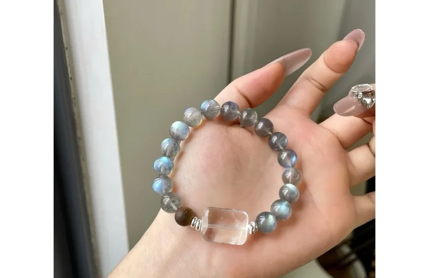 Moonlight Treasure Box Crystal Bracelet2