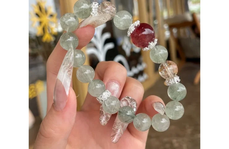 Neo-Chinese Style Green Rutilated Quartz Crystal Bracelet1